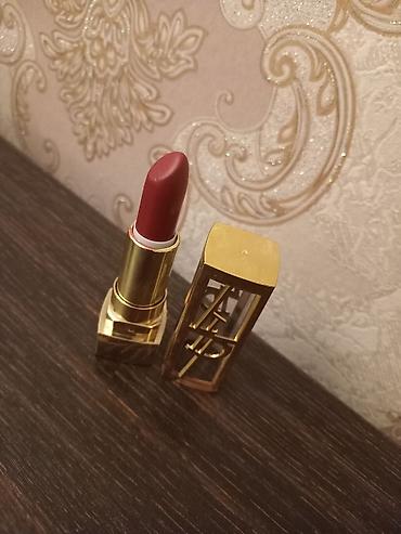 Ronassi Professional – Pamada Lip (Kod: R-104) - Klassik qızılı lalafo.az -da Ronassi Professional – Pamada Lip (Kod: R-104) - Klassik qızılı