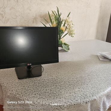 lg l9: Monitor LG