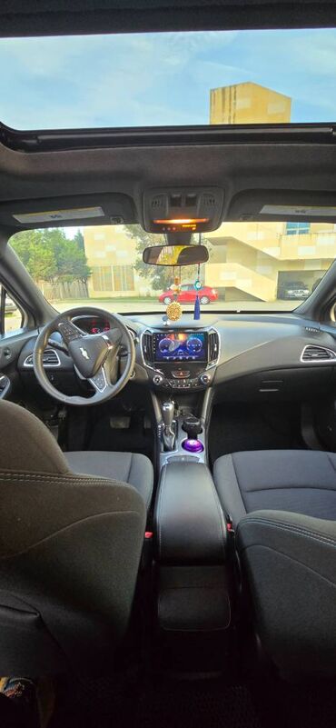 Chevrolet: Chevrolet Cruze: 1.4 l | 2016 il 120831 km Sedan — 4