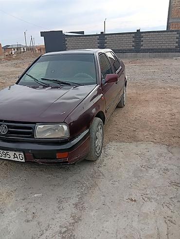 сигареты oris купить: Volkswagen Vento: 1992 г., 1.8 л, Механика, Бензин, Седан — 1