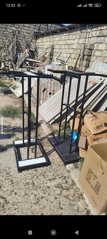 barter geyim: Paltar mağazası bağlandığı üçün vitrinlər satılır ucuz qiymətə — 2