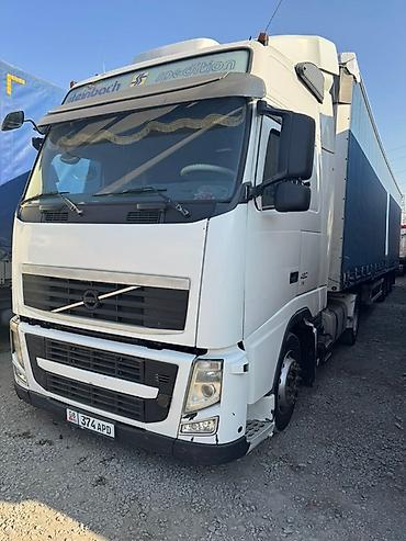 Тягачи: Тягач, Volvo, Тентованный — 1