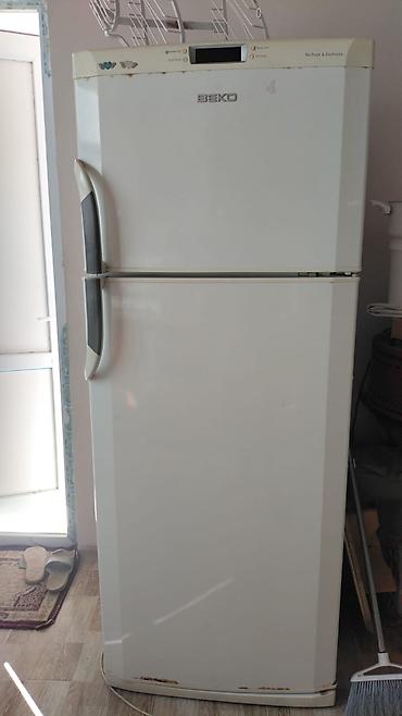 Beko iki qapılı soyuducu - Brend/model: Beko, üstdə dondurucu, altda