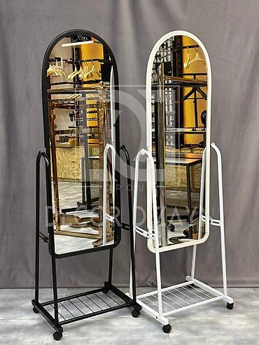 Оборудование для магазинов: H160 en 45sm h160 en 40sm
ağ və qara rəngdə mövcuddur — 5