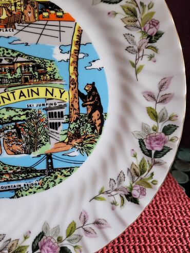 Ostali kućni dekor: Tanjir nov za zid porcelanski,Japan,Kina 70,80te. god. Tanjir na lalafo.rs — 9 Ostali kućni dekor: Tanjir nov za zid porcelanski,Japan,Kina 70,80te. god. Tanjir — 9