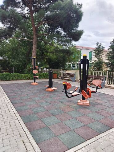 Köhnə tikili: Bakı, 3 otaqlı, Köhnə tikili, m. Xalqlar Dostluğu, 75 kv. m — 20