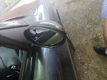 crvene: Alfa Romeo 147 Retrovizor desni. Alfa RomeoORIGINALNI POLOVNI DELOVI — 3