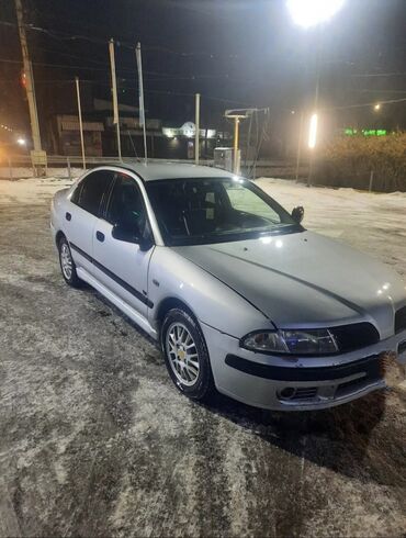 Mitsubishi: Mitsubishi Carisma: 2003 г., 1.6 л, Механика, Бензин, Хэтчбэк