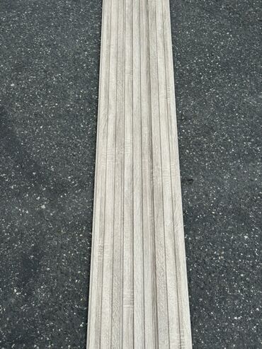 Lambrin: Kompozit və interyer üçün dekorativ daraq tipli panellər - Material — 7