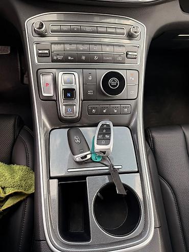 хундай аванте 1: Hyundai Santa Fe: 2021 г., 1.6 л, Автомат, Гибрид, Кроссовер — 9