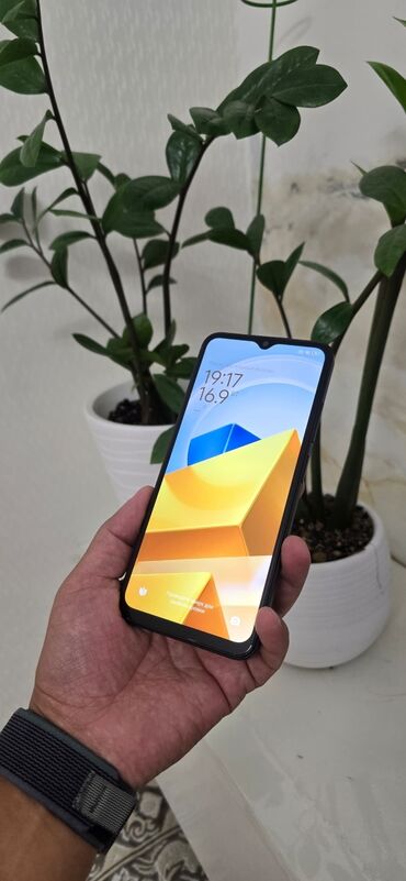 Poco: Poco M5, Б/у, 128 ГБ, цвет - Черный, 2 SIM