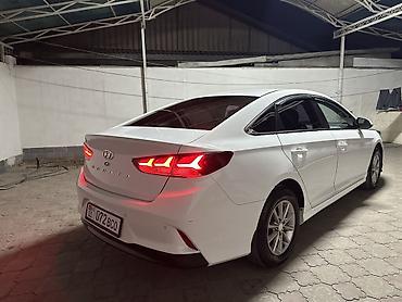Продажа авто: Hyundai Sonata: 2019 г., 2 л, Автомат, Газ, Седан — 7