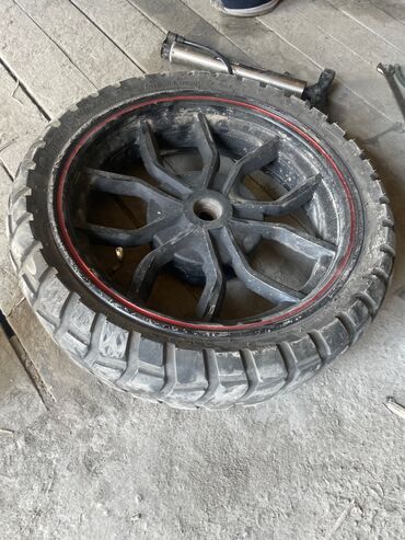 Мотозапчасти и аксессуары: Багажник — 23