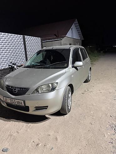 машинка бмв: Mazda Verisa: 2004 г., Автомат, Хэтчбэк — 2