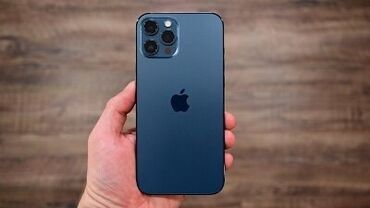 плейстейшан 4: IPhone 12 Pro, Б/у, 256 ГБ, Blue Titanium, Зарядное устройство, Защитное стекло, Чехол, 76 %