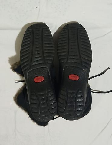 ugg 25: NEMAČKE prelepe tople cizme uvek aktuelan model i kao nove su, br.39 — 4