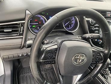 highlander 2017: Toyota Camry: 2020 г., 2.5 л, Вариатор, Гибрид, Седан — 10