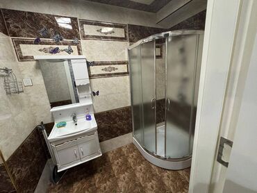 Uzunmüddətli kirayə mənzillər: Xətai rayonu, Həzi Aslanov metrosu, Məhəmməd Hadi küçəsində, 17 — 12