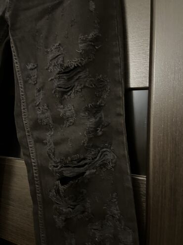 CD, DVD disklər və kassetlər: Zara, yırtıq detallı cins şalvar Dizlərdə və digər yerlərdə yırtıqlar — 3