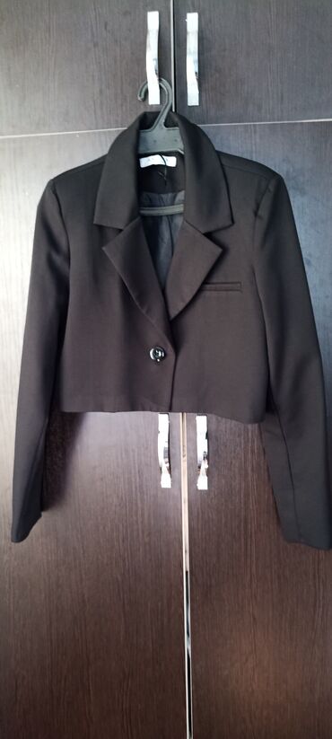 Другая женская одежда: Продается все эти женские одежды от 400сом до 800сом Белый кардиган с at lalafo.kg — 3 Другая женская одежда: Продается все эти женские одежды от 400сом до 800сом Белый кардиган с — 3