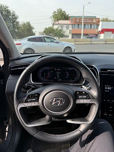 byd e6: Hyundai Tucson: 2021 г., 1.6 л, Гибрид — 4