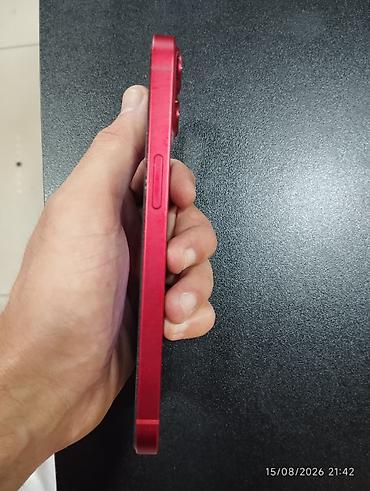 aple 14: IPhone 13, 128 GB, Qırmızı, Zəmanət, Simsiz şarj, Face ID — 3
