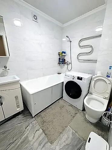 23: 3 комнаты, 63 м², 11 мкр 104 серия, 3 этаж, Евроремонт — 4