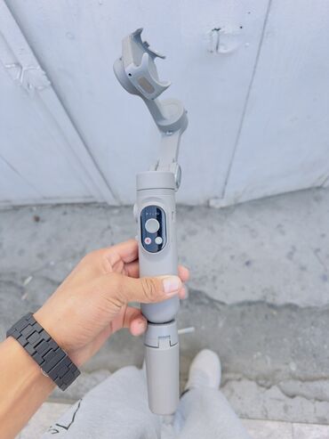 камера на машины: Представляем складной стабилизатор для смартфона DJI OM, разработанный