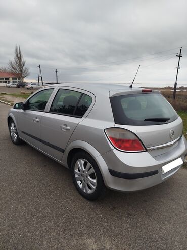 tecili satilan masinlar: Opel Astra: 1.4 л | 2005 г. 207114 км Хэтчбэк