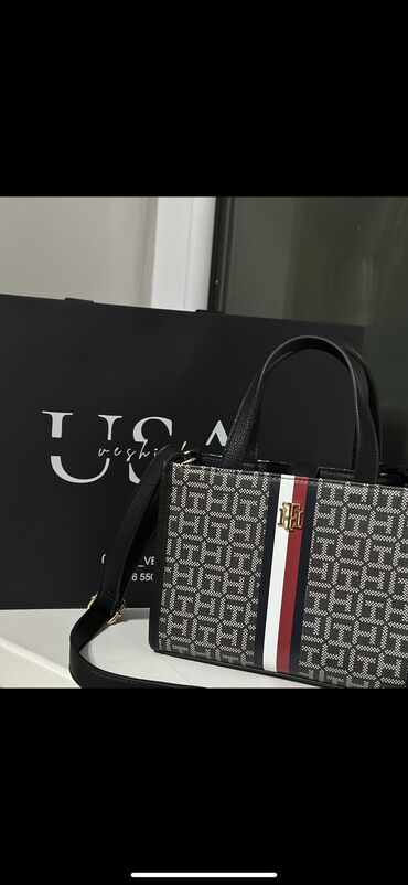 Классические сумки: Классическая сумка, Tommy Hilfiger, США, Материал: Натуральная кожа, Застежка на магните, Оригинал, Подкладка из мягкого материала, Женские, Новый