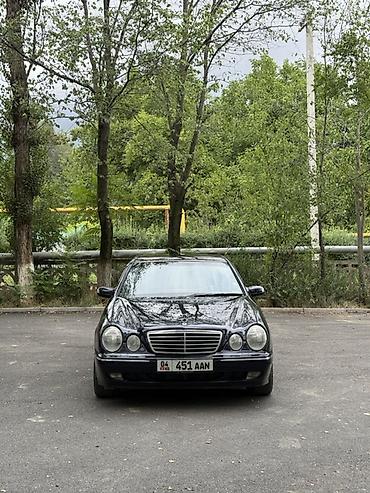 Транспорт: Mercedes-Benz E-Class: 2001 г., 2 л, Механика, Бензин, Седан — 3