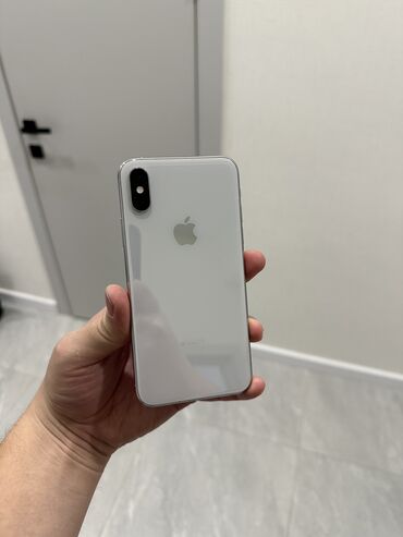 Apple iPhone: IPhone Xs, Б/у, 256 ГБ, Белый, Зарядное устройство, Защитное стекло, Кабель, 76 %