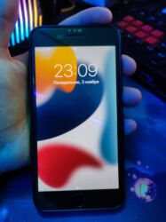 корпус ноутбука: IPhone 7 Plus, Б/у, 32 ГБ, Черный, Зарядное устройство, 95 %