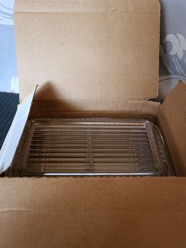 Ostalo posuđe: Posuda nova staklena za margarin,maslac itd. Posuda na lalafo.rs — 11 Ostalo posuđe: Posuda nova staklena za margarin,maslac itd. Posuda — 11