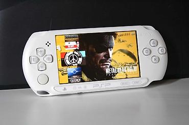 psp konsol: Sony Psp (Playstation Portable) konsol ideal veziyyetdedir. Hec bir — 2