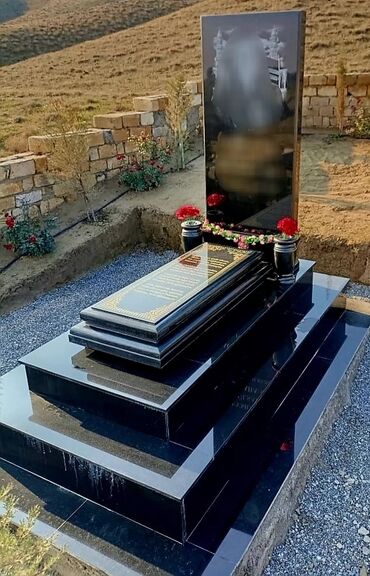 Başqa xidmətlər: Mərmər qranit məzar daşı abidələrin sifarişi çatdırılması — 6