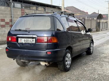 Toyota: Toyota Ipsum: 2000 г., 2 л, Автомат, Газ, Минивэн — 5