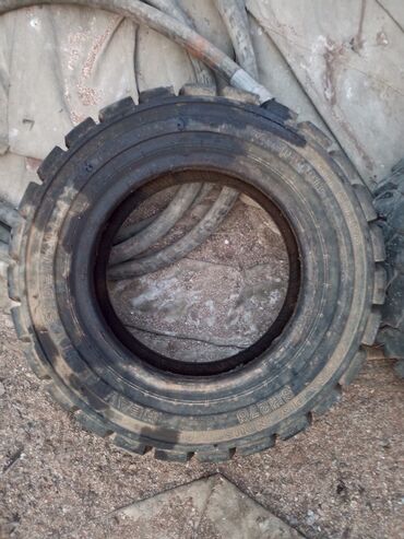 Təkərlər: Şin 75 / R 15 — 2