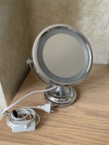 fotoaparat fed: Продаю увеличительное зеркало с подсветкой за ненадобностью, покупала