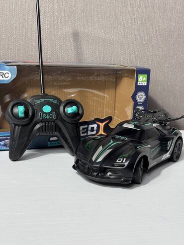 дрифт машина на пульте управления: Радиоуправляемая машинка Noah Speed X, которая имеет функцию выпуска