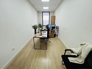 Аренда офисов: Аренда офисов, 425 м², В бизнес центре, С видом на горы, С отдельной кухней, С отдельным входом at lalafo.kg — 6 Аренда офисов: Аренда офисов, 425 м², В бизнес центре, С видом на горы, С отдельной кухней, С отдельным входом — 6