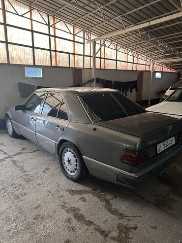 Mercedes-Benz: Mercedes-Benz W124: 1990 г., 2.3 л, Механика, Газ, Седан