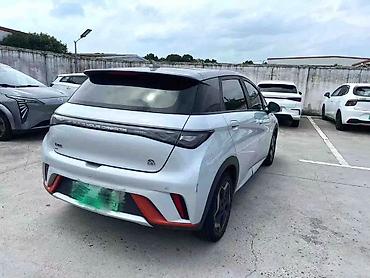 li auto: BYD Dolphin: 2022 г., Автомат, Электромобиль, Хэтчбэк — 9