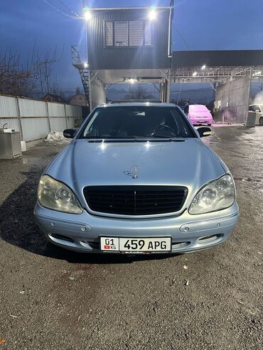 Mercedes-Benz: Mercedes-Benz 220: 1999 г., 3.2 л, Автомат, Газ, Седан