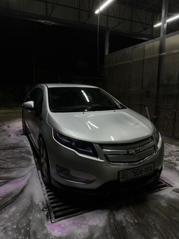 авто на продаж: Chevrolet Volt: 2013 г., 1.4 л, Вариатор, Электромобиль, Хэтчбэк