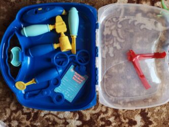 где можно купить кубик рубик: Чемоданчик медика-50 сом, динозавры - 80 сом, игра рыбки, нет