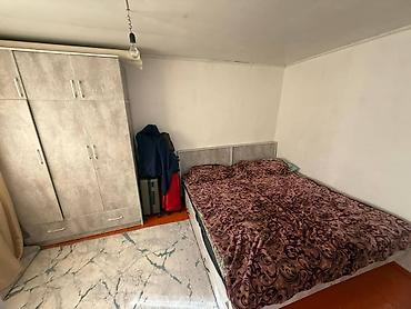 Продажа коттеджей и домов: Дом с большим двором и садом - Участок огорожен, широкие въездные — 7
