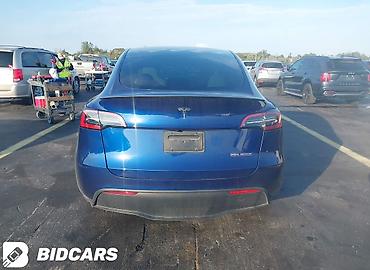 Tesla: Tesla Model Y: 2024 г., Автомат, Электромобиль, Кроссовер — 13