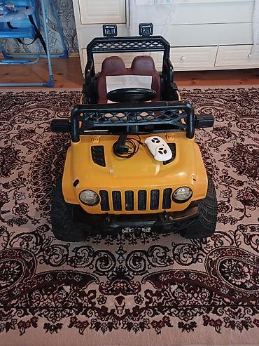 plaslar kisi: Uşaq elektrik avtomobili – sarı of-road jeep tipli model — 1