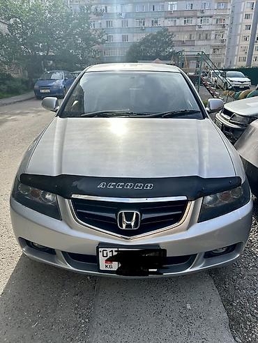 honda inside: Honda Accord: 2003 г., 2.4 л, Автомат, Бензин, Седан — 7